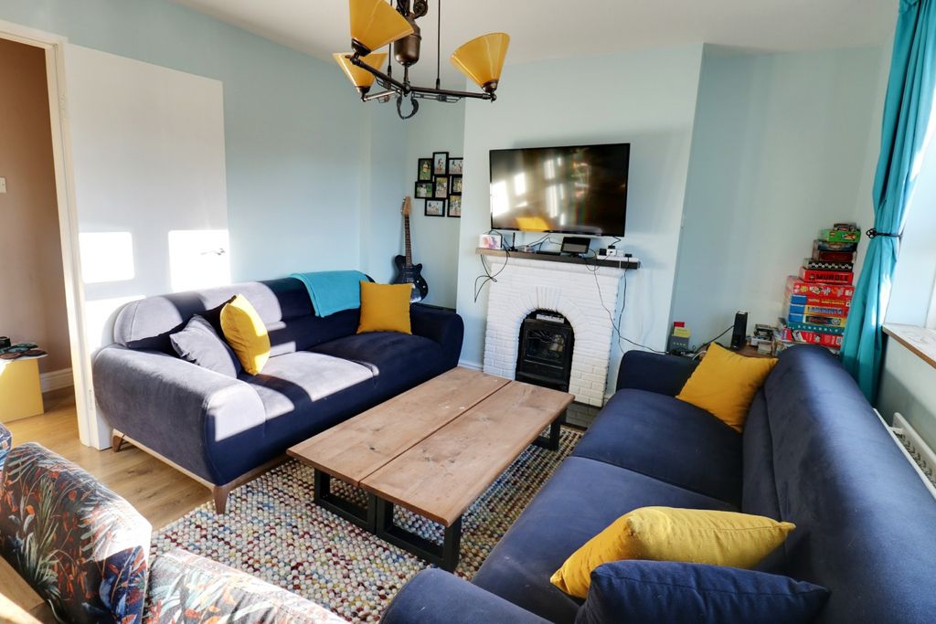 Property photo 2 of 16 4797732