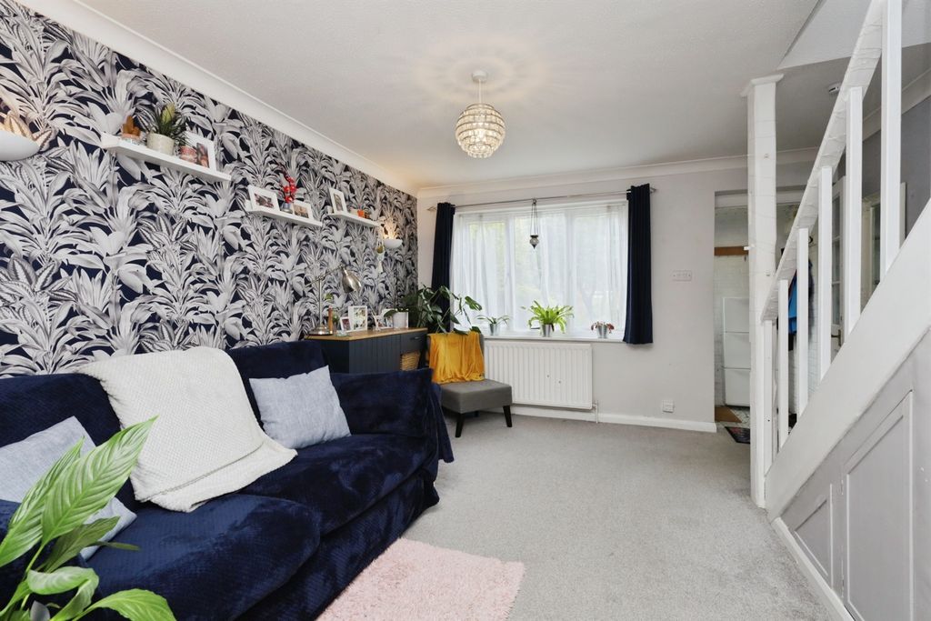 Property photo 2 of 14