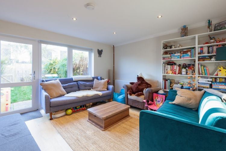 Property photo 3 of 10 Sitting Room