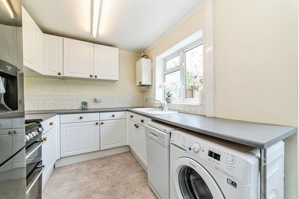 Property photo 2 of 25 Pbox-Img.Jpg