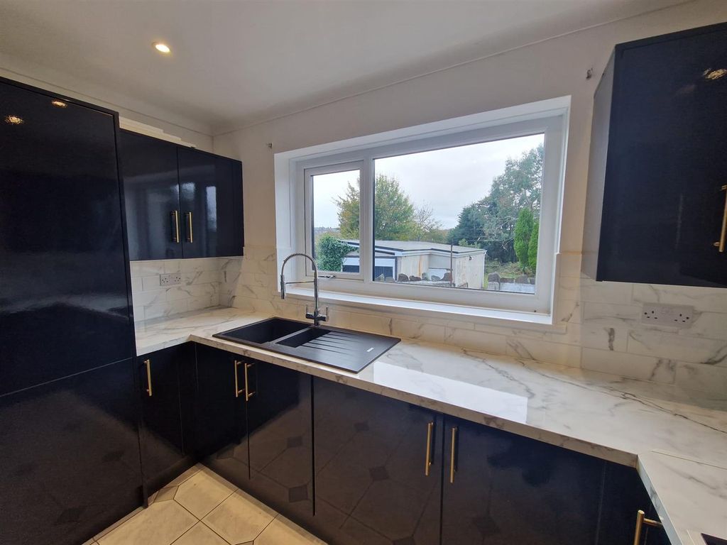 Property photo 3 of 14 Whatsapp Image 2025-10-31 At 14.08.41_6d26d180.Jpg