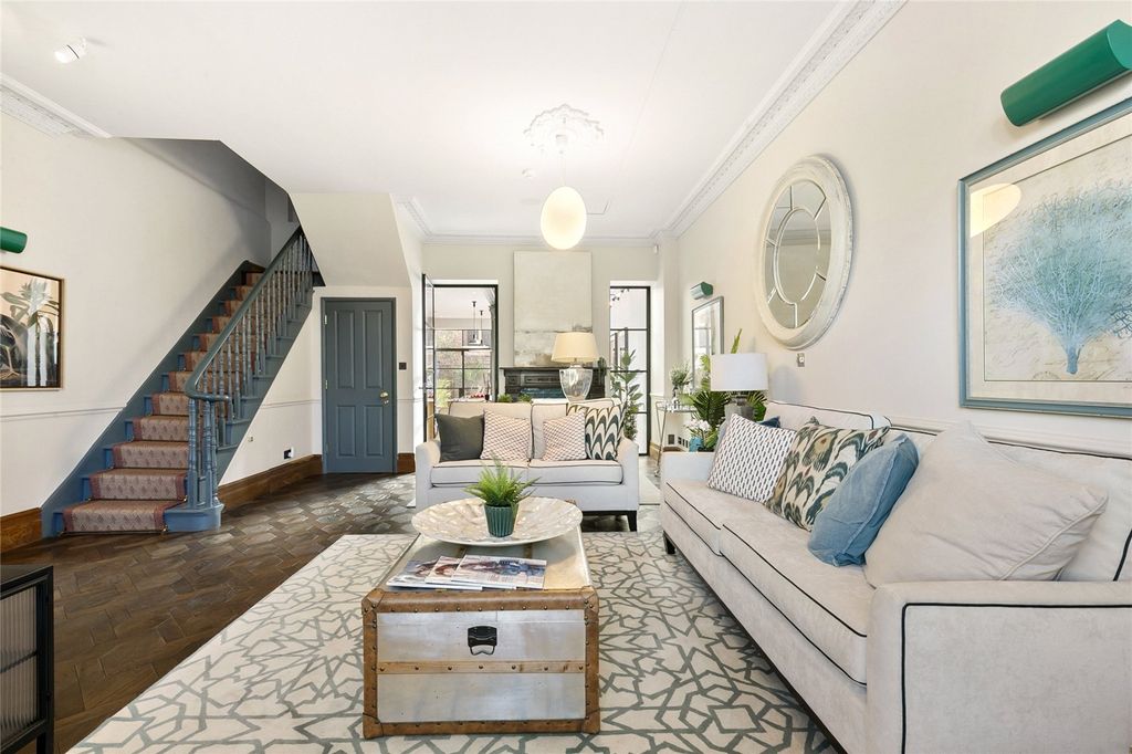 Property photo 2 of 29 Reception