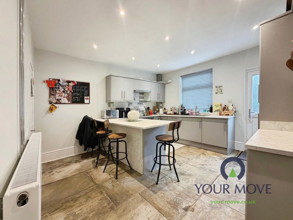 Property photo 3 of 14 Pbox-Img.Jpg
