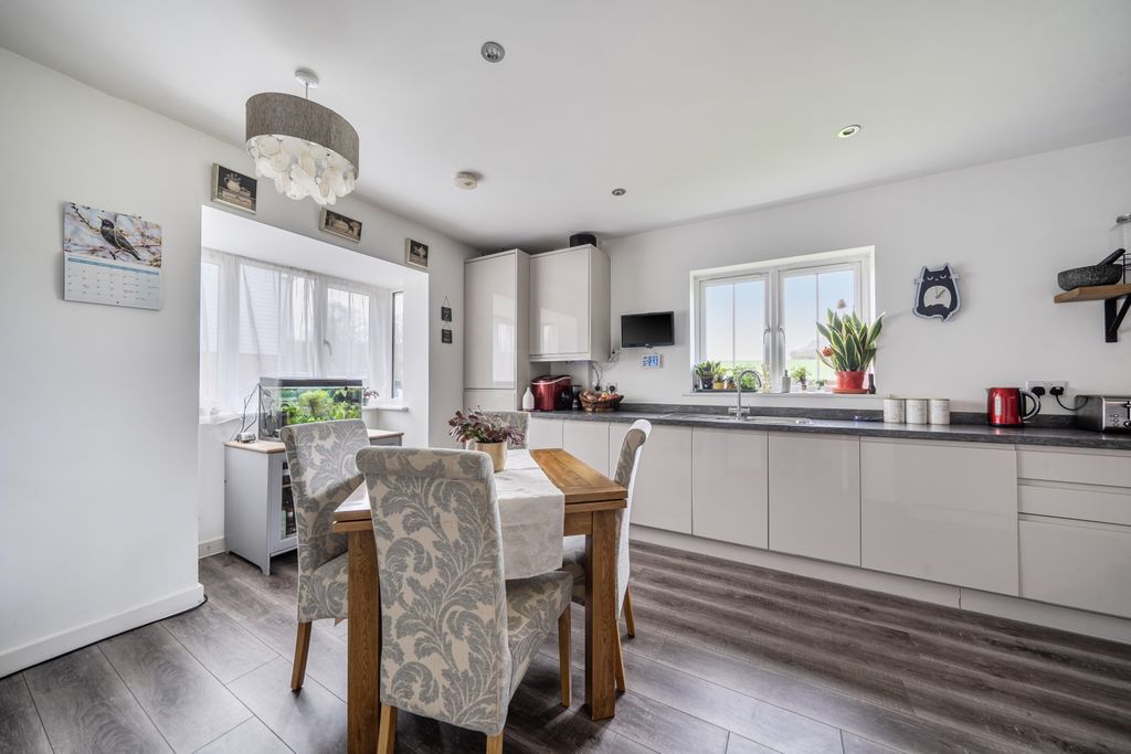 Property photo 2 of 26 1400442-1-697389A5B22Ae