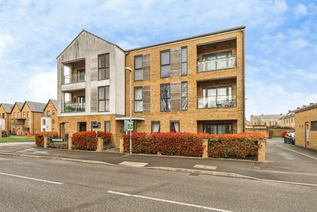 Property photo 1 of 14 Pbox-Img.Jpg