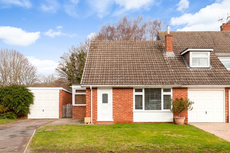 Property photo 1 of 9 214548
