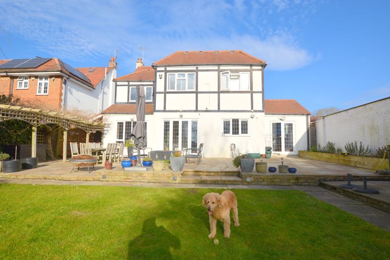 Property photo 2 of 38 Photo 13