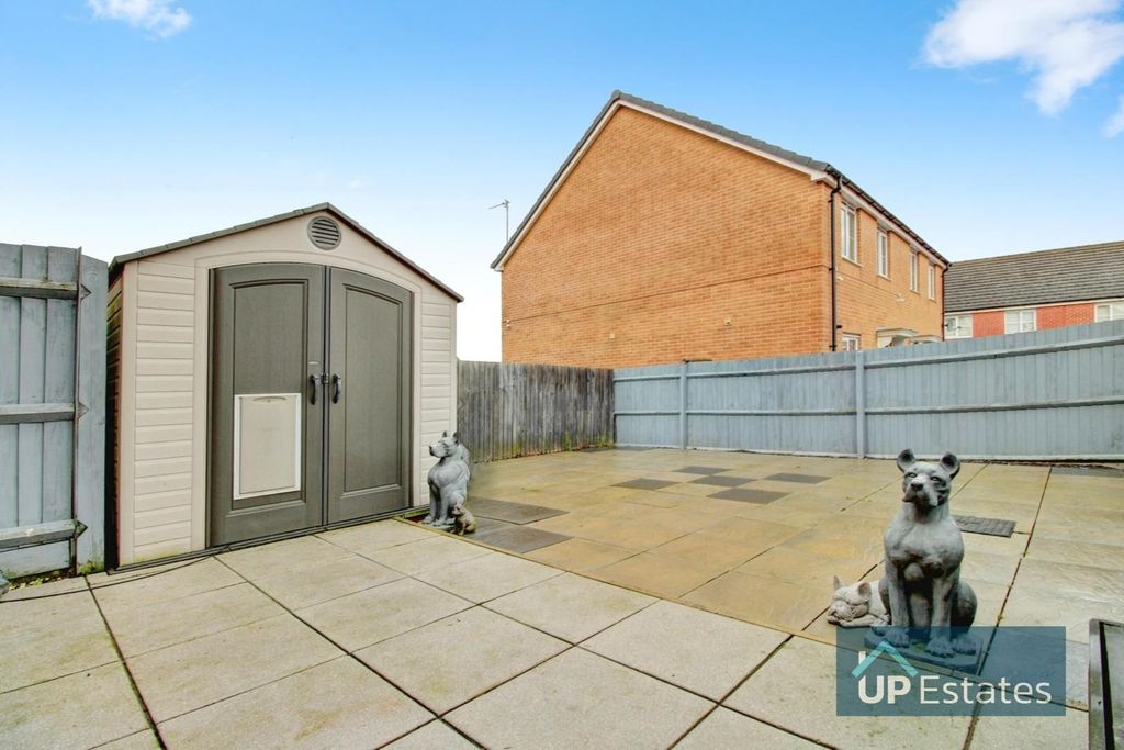 Property photo 2 of 15