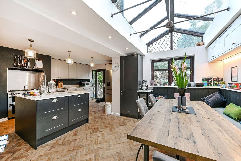 Property photo 3 of 18 Picture No. 22