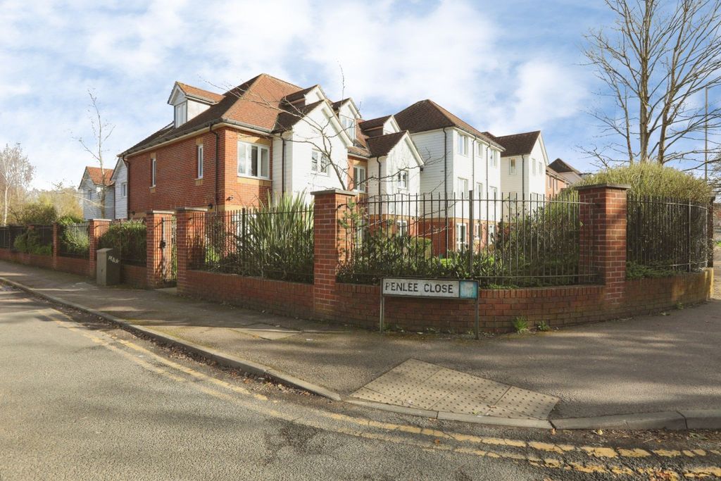 Property photo 1 of 21