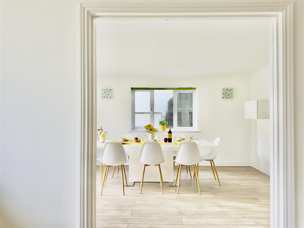 Additional image 5 of 5 bed detached house for saleTregundy Lane, Perranporth TR6