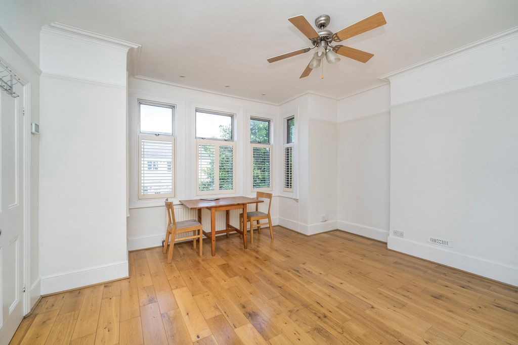 Property photo 2 of 15 Pbox-Img.Jpg