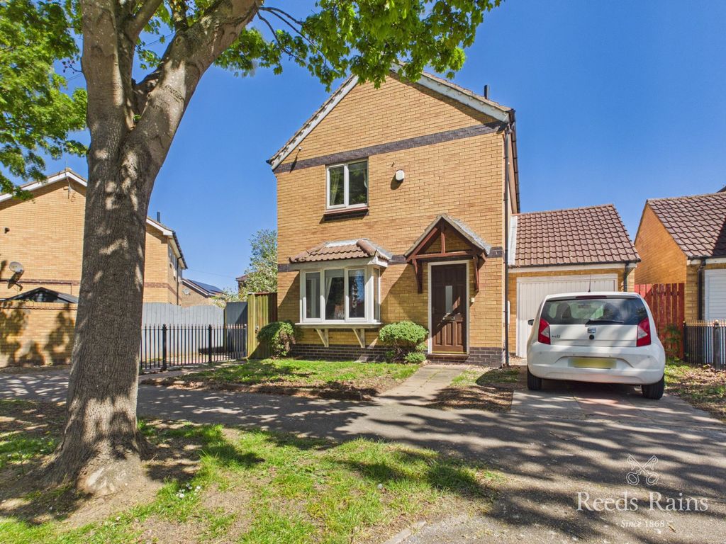 Property photo 1 of 13 External