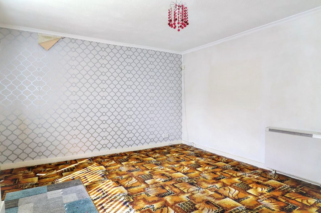 Property photo 3 of 13 Picture No. 01