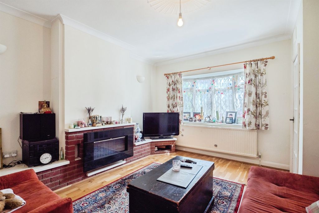 Property photo 2 of 18