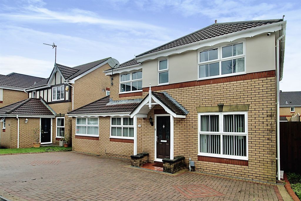 Property photo 1 of 15