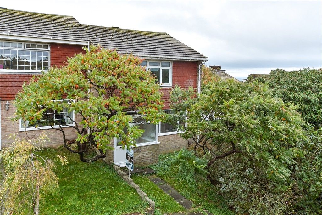 Property photo 1 of 11 External Feature