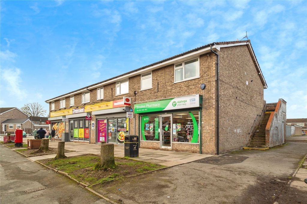 Property photo 3 of 44 Picture No. 02