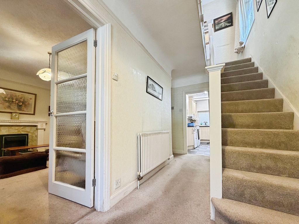 Property photo 3 of 15 Pbox-Img.Jpg