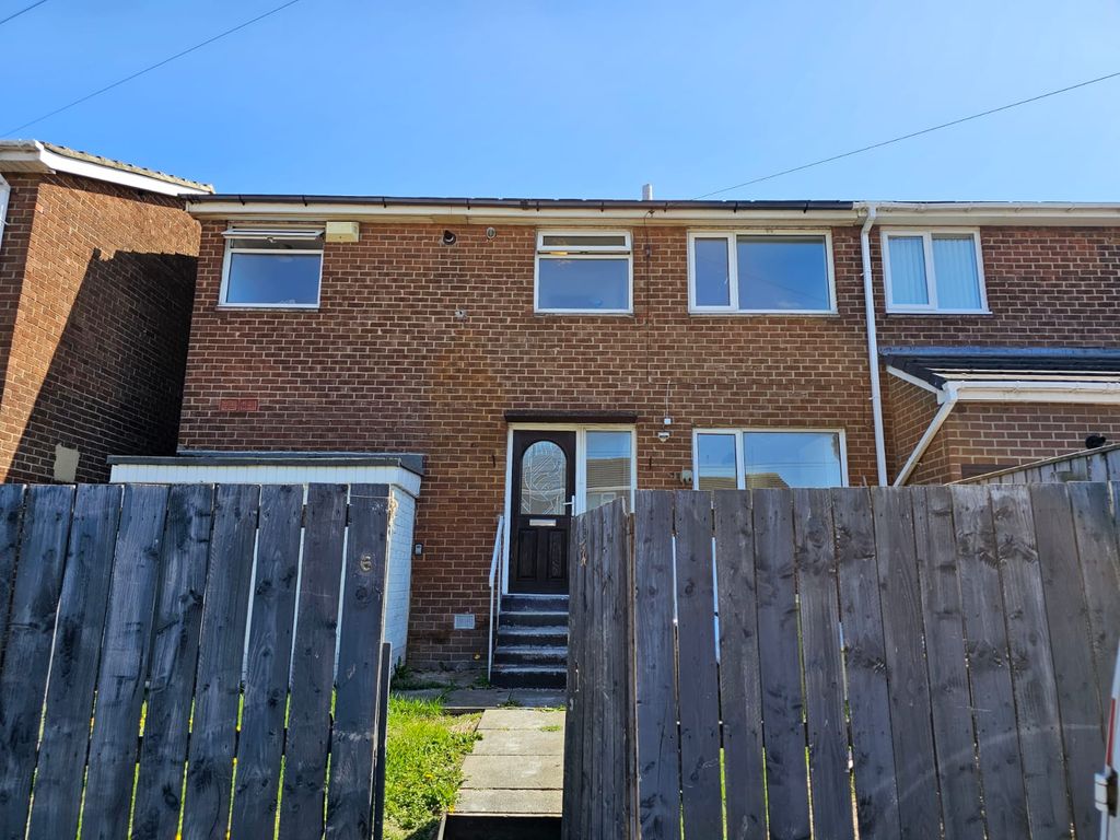 Property photo 1 of 11