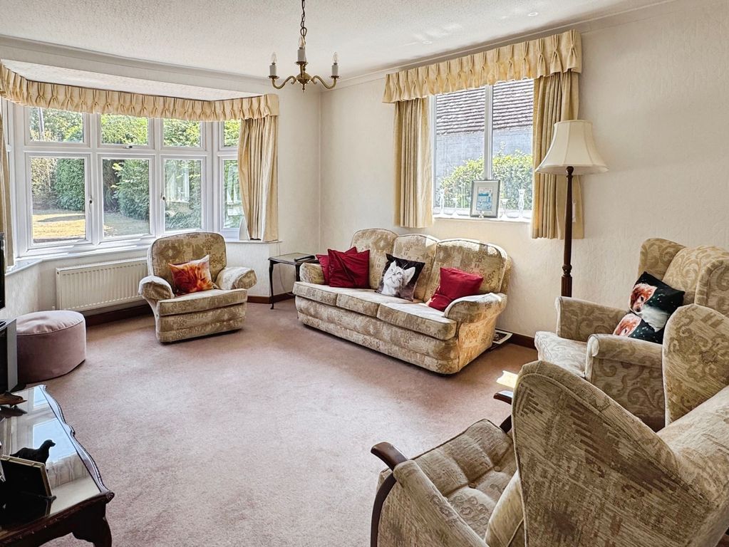 Property photo 3 of 19 Pbox-Img.Jpg
