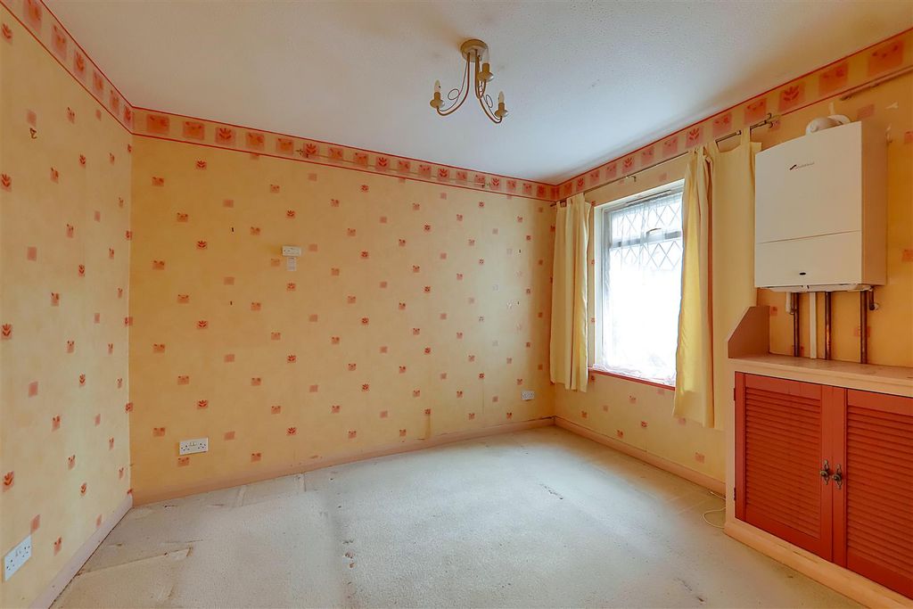 Property photo 3 of 7 Img_1872-Img_1874.Jpg