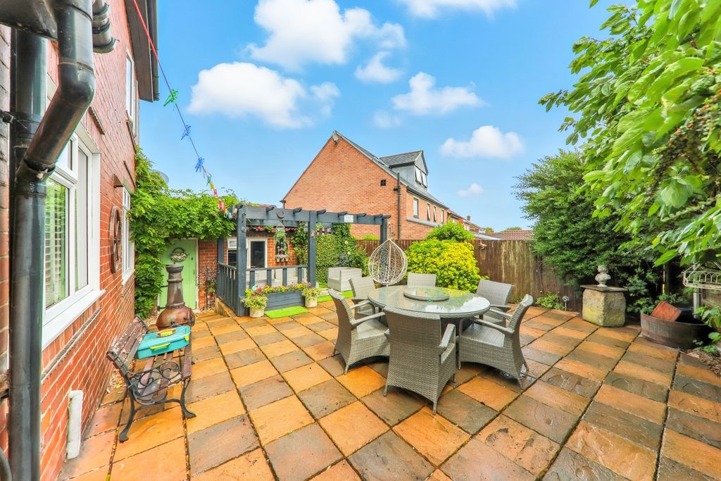 Property photo 2 of 20 Back 1 - High Green Road - Ewemove Pontefract