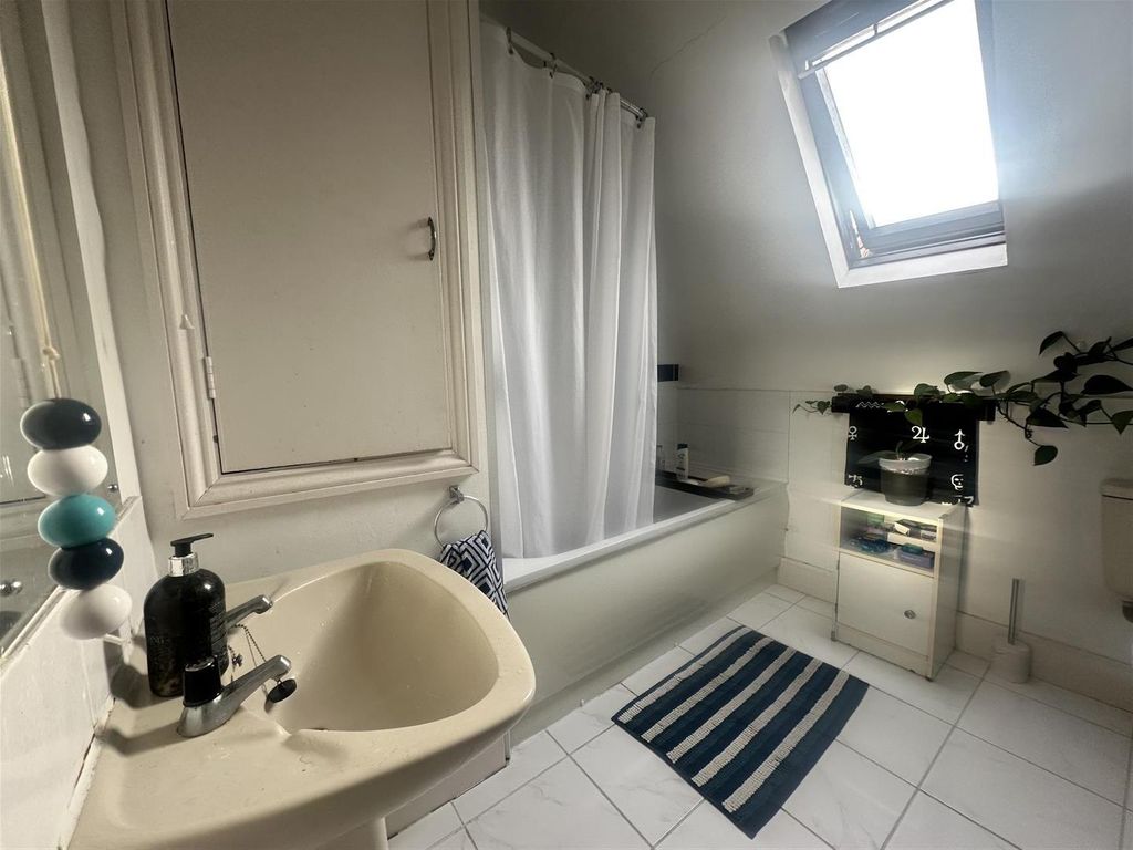 Property photo 3 of 9 Scn6K20K.Png