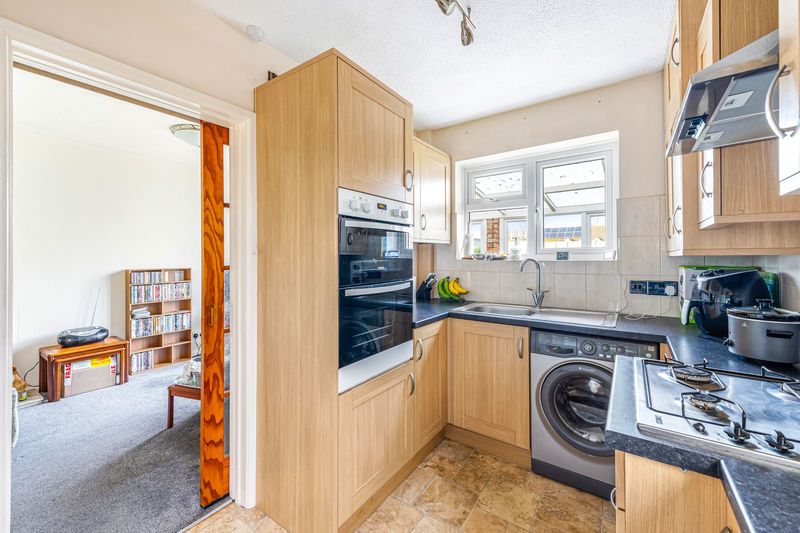 Property photo 2 of 14 Photo 5