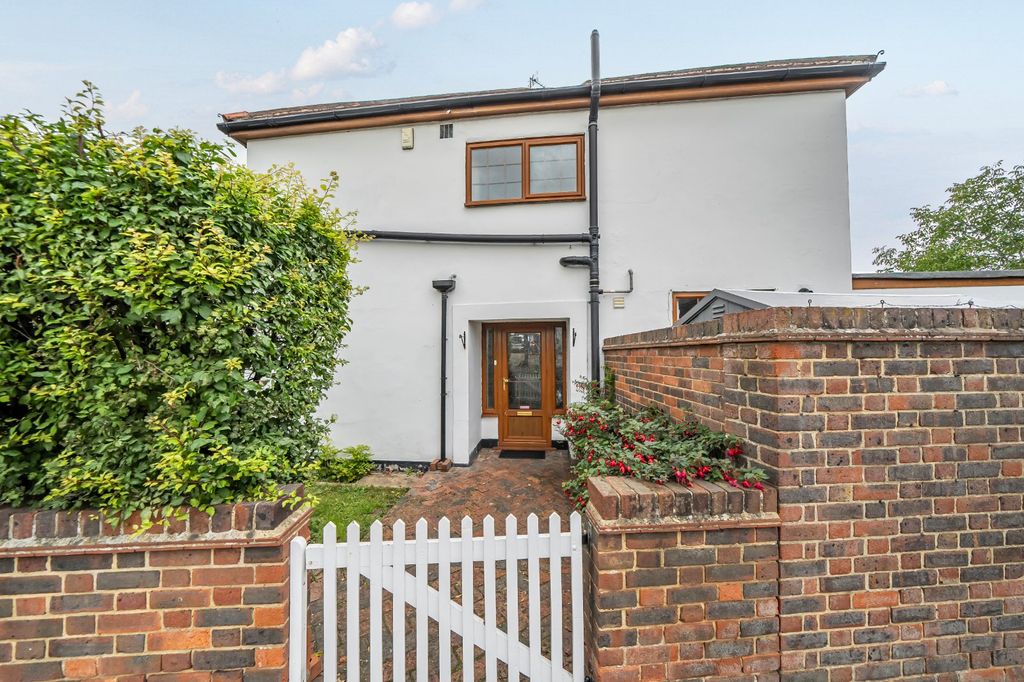 Property photo 2 of 19 Picture No. 04