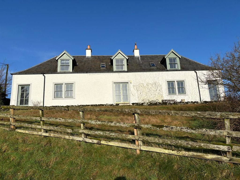 Property photo 1 of 53