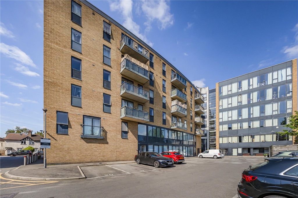 Property photo 1 of 9 Picture No. 14