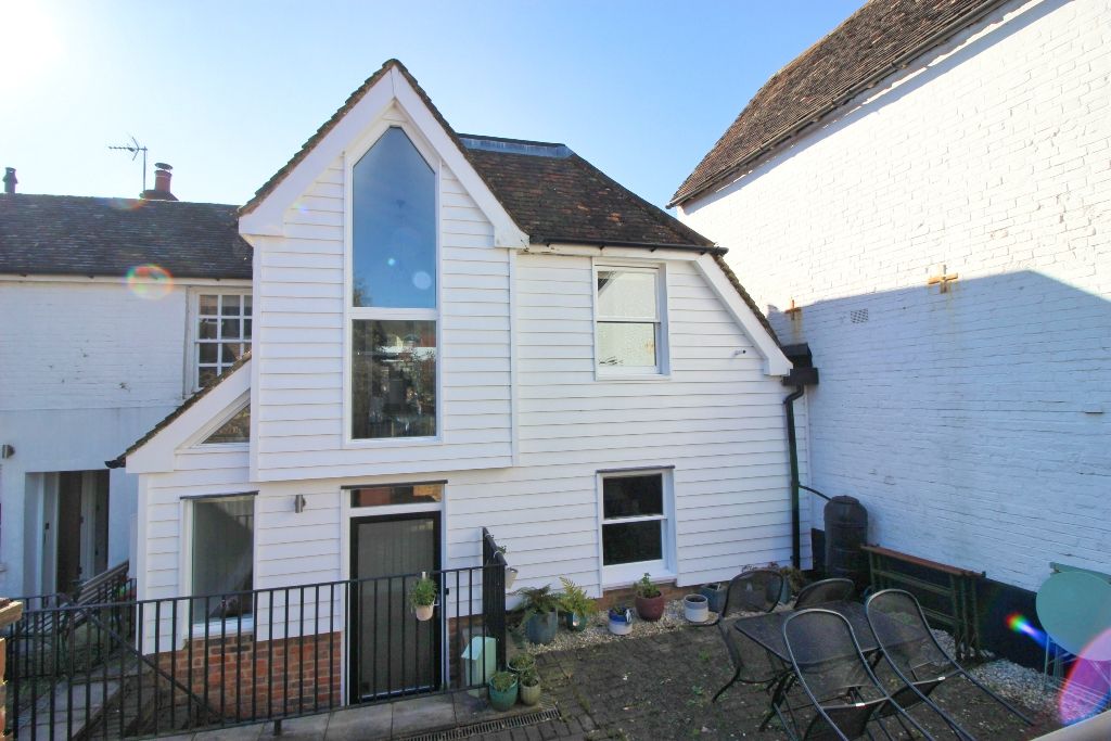 Property photo 1 of 14 Front