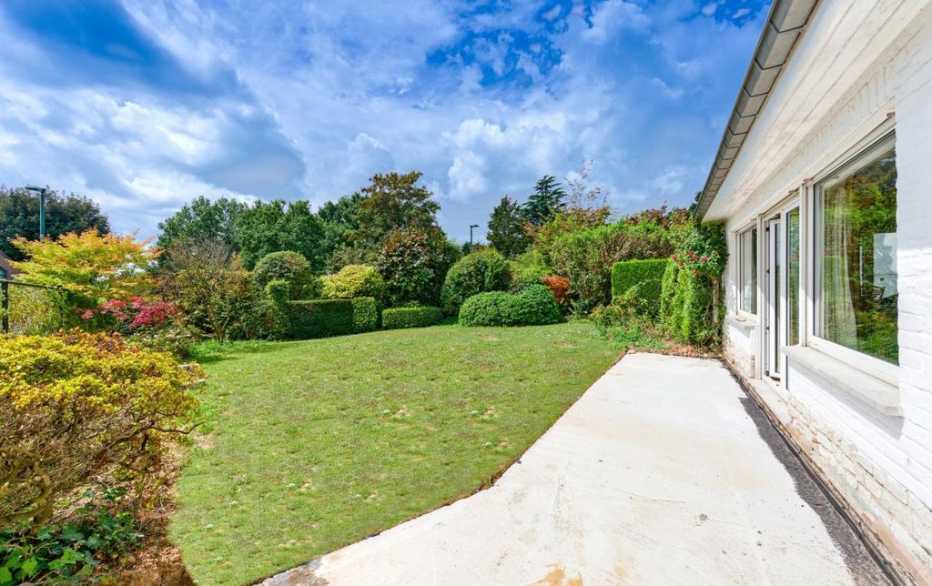 Property photo 1 of 24
