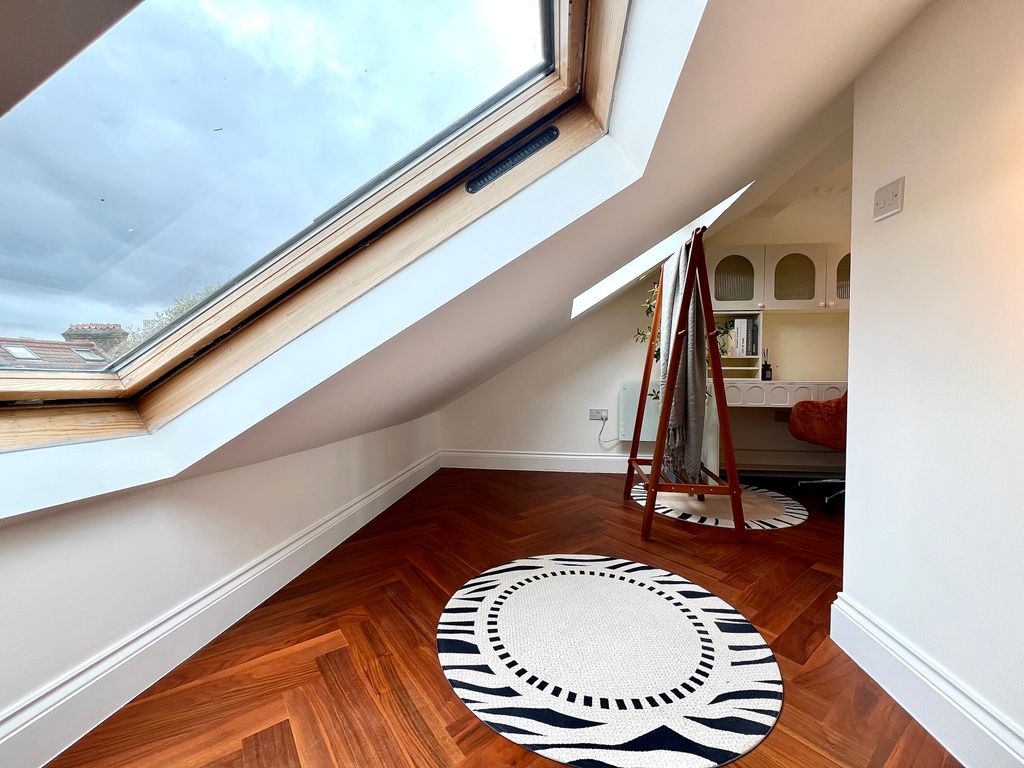 Property photo 1 of 50