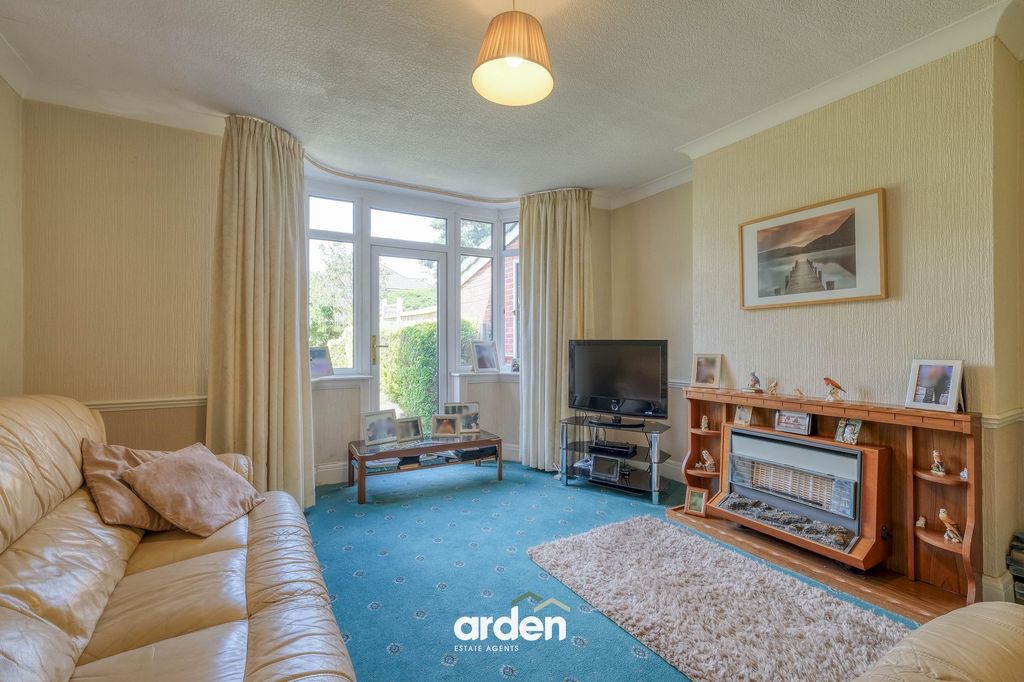 Property photo 2 of 16