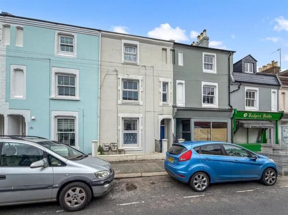 Property photo 1 of 9 223763_33937383_Img_00_0000_Max_656x437