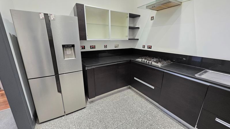 Property photo 3 of 18 Photo 3