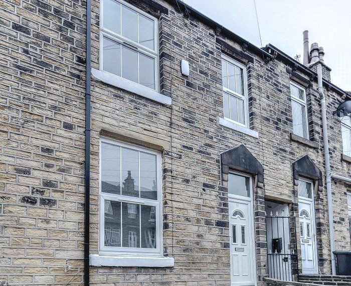 Property photo 2 of 11 Picture No. 28