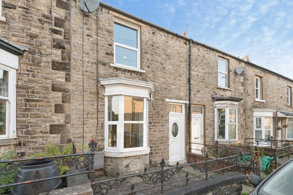 Property photo 1 of 24