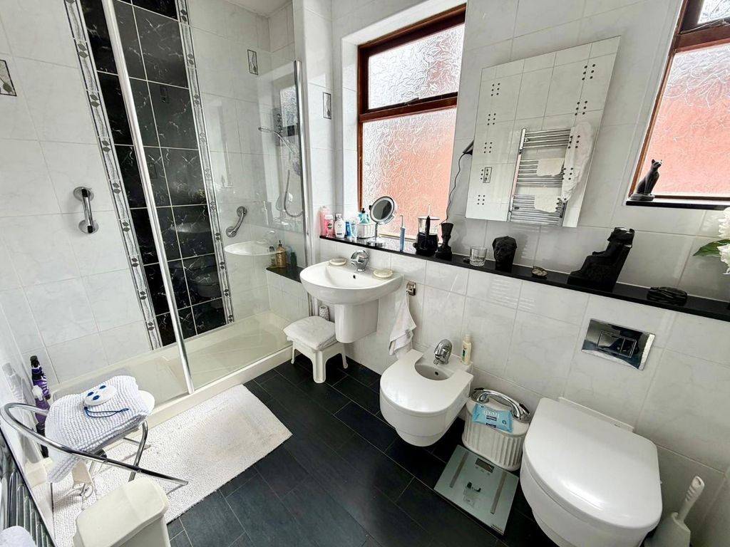 Additional image 11 of 4 bed semi-detached house for saleAcklam Road, Middlesbrough TS5