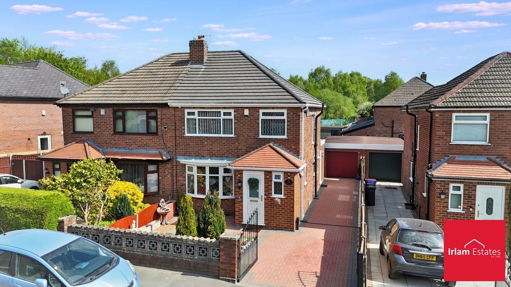 Property photo 1 of 22