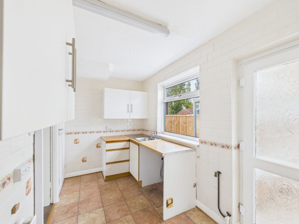 Property photo 3 of 14 4610735