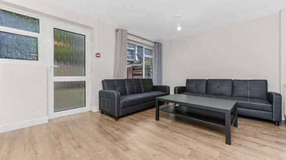 Property photo 2 of 13 Spacephoto (1).Jpg