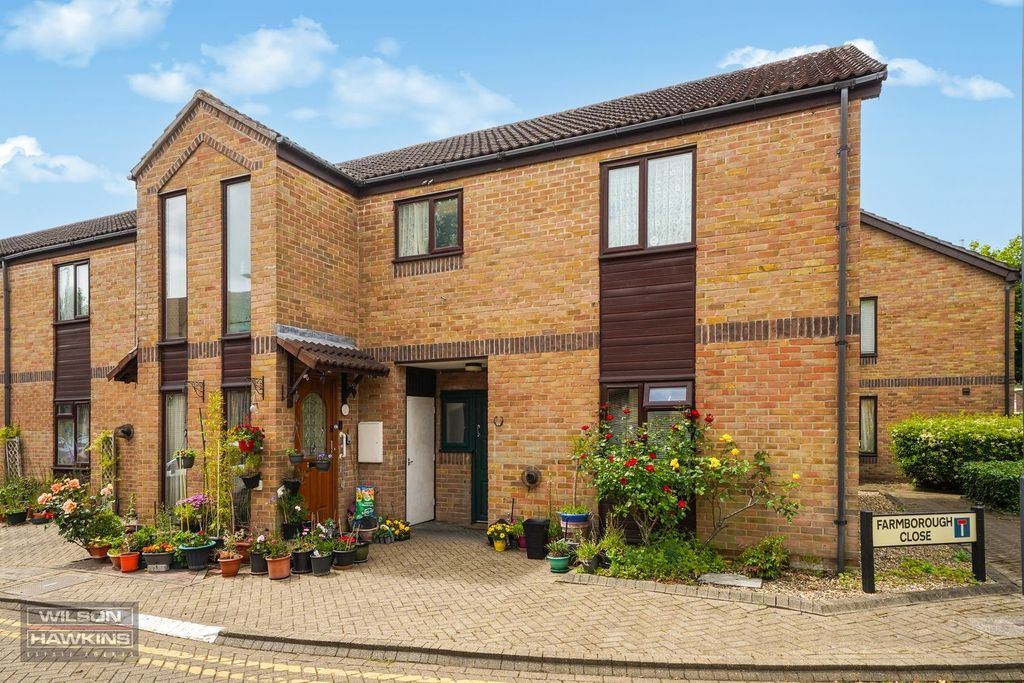 Property photo 1 of 12