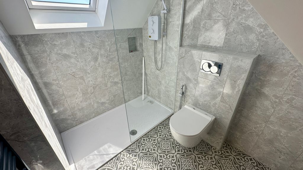 Property photo 2 of 5