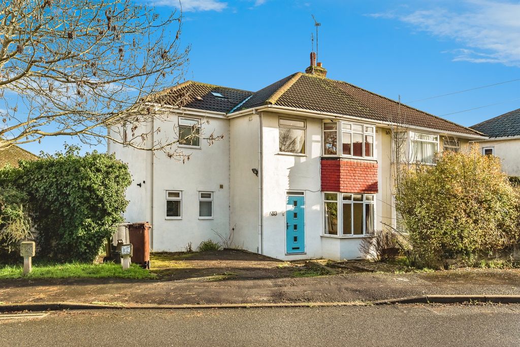 Property photo 1 of 19