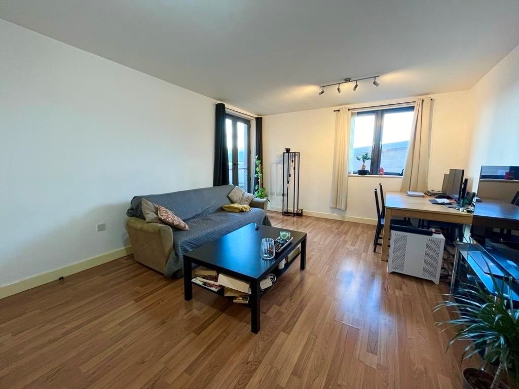 Property photo 3 of 9