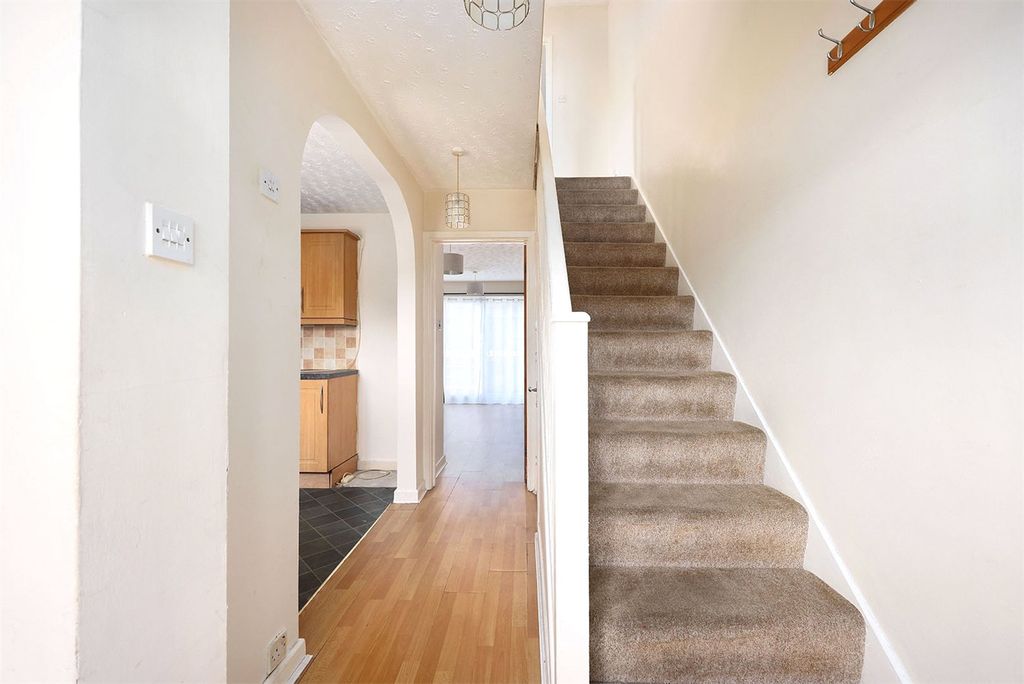 Property photo 2 of 10 Picture No. 02