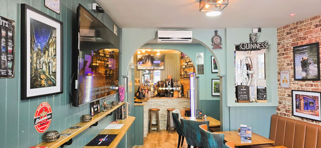 Property photo 2 of 9